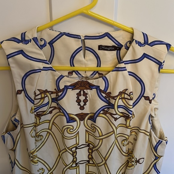 Versace-inspired J. McLaughlin Blue & cream luxe pattern sleeveless top, size M - Picture 2 of 6